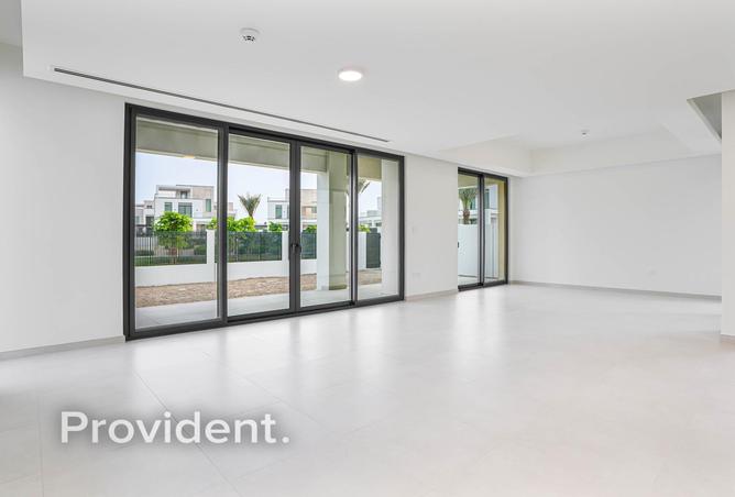 74254016 - صورة العقار 2