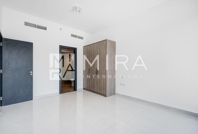 64402530 - Property Image 2