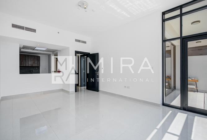 64402530 - Property Main Image