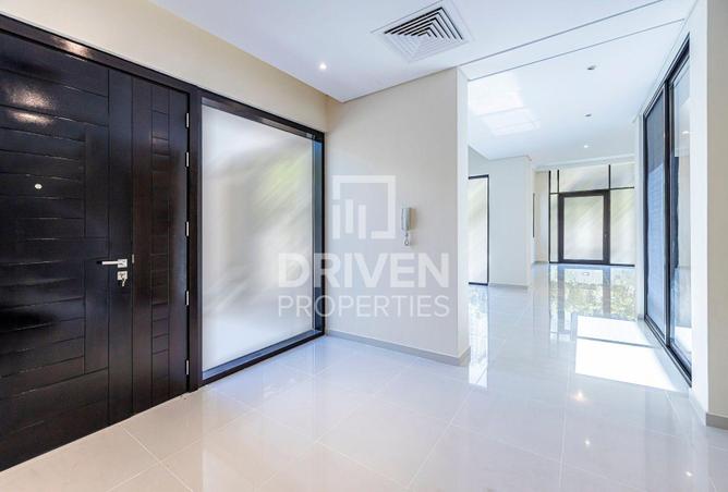 91802057 - Property Image 3