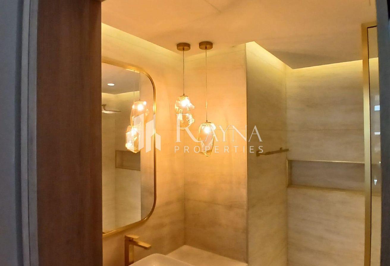 Stunning Brand New Apartment | Spacious Layout photo 9