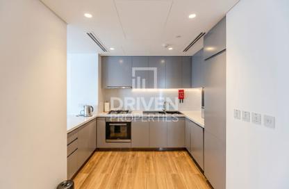 Apartment - 2 - 3 for sale in Uptown Tower - Uptown Dubai - Jumeirah Lake Towers - Dubai