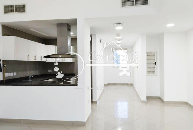 82802611 - Property Image 3