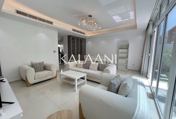 76967985 - Property Main Image