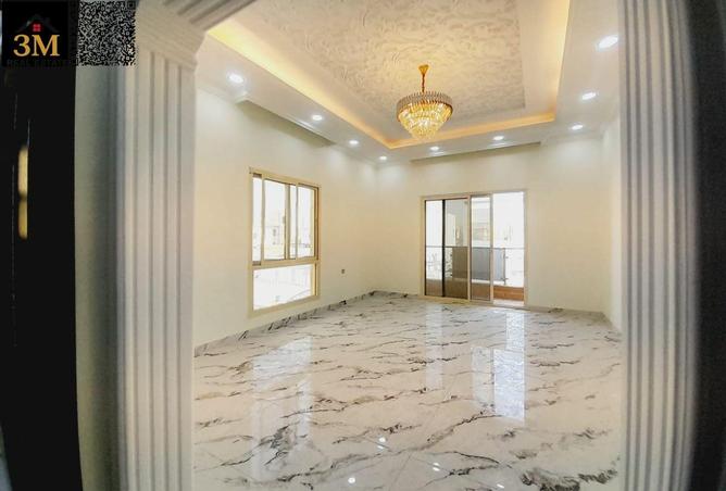 76164517 - Property Image 3