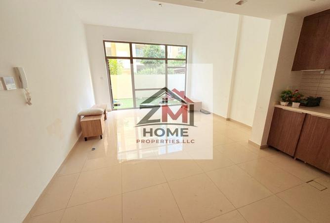 94028645 - Property Image 3