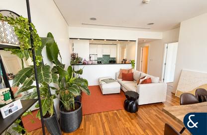 Apartment - 1 - 1 for rent in Burj Daman - DIFC - Dubai
