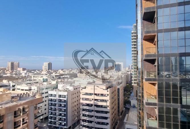 Spacious 2 BHK | Closed Kitchen | Ready To Move