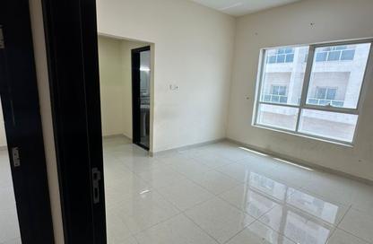 Apartment - 2 - 3 for rent in Al Rashidiya Towers - Ajman Downtown - Ajman