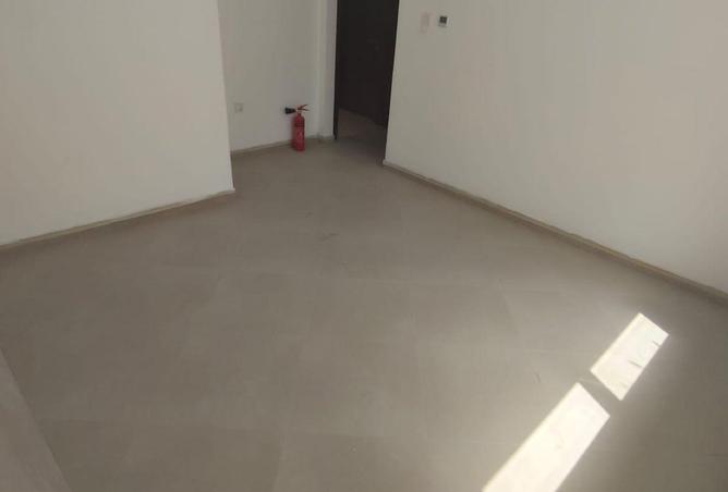 82387142 - Property Image 2