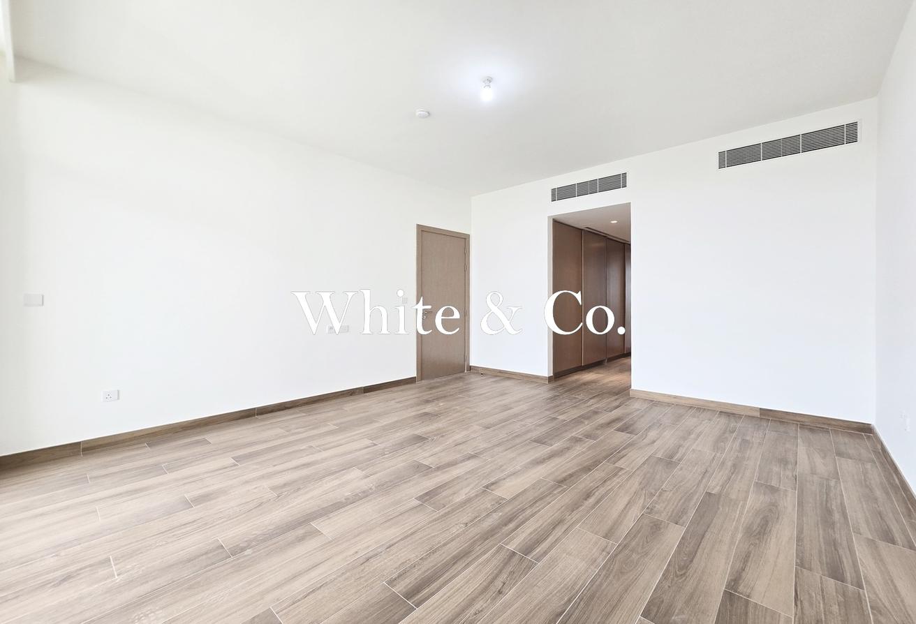 Biggest Plot | Corner Unit | Private Pool photo 13