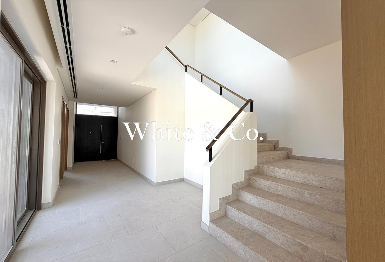 Biggest Plot | Corner Unit | Private Pool photo 8