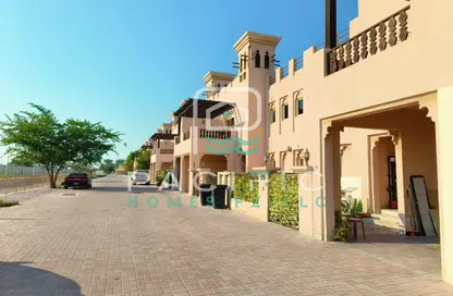 Villa - 4 Bedrooms - 5 Bathrooms for rent in The Townhouses at Al Hamra Village - Al Hamra Village - Ras Al Khaimah