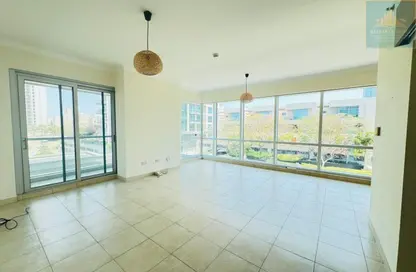 شقة - 2 غرف نوم - 3 حمامات للايجار في فيروايز شرق - فيروايز - ذا فيوز - دبي