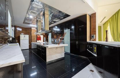 Villa - 7+ - 7+ for rent in Sector E - Emirates Hills - Dubai Villa - 7+ - 7+ for rent in Sector E - Emirates Hills - Dubai