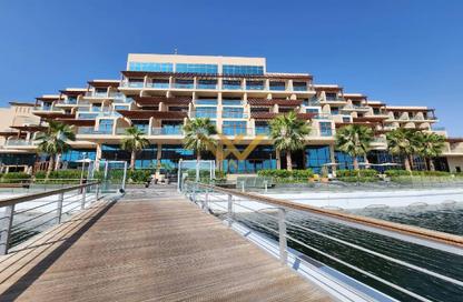 Apartment - Studio - 1 for rent in Palm Views West - Palm Views - Palm Jumeirah - Dubai Apartment - Studio - 1 for rent in Palm Views West - Palm Views - Palm Jumeirah - Dubai