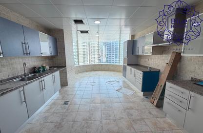 Apartment - 2 - 4 for rent in Gulf Residence Tower B - Oud Metha - Bur Dubai - Dubai