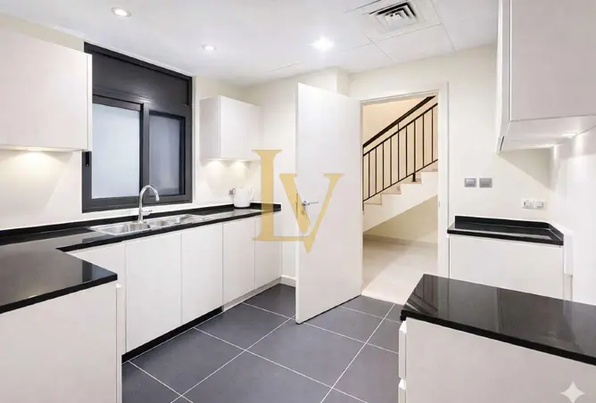 164583881 - Property Image 3