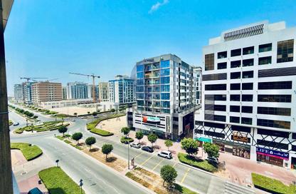 Apartment - 2 Bedrooms - 3 Bathrooms for rent in Haas Building - Jumeirah Garden City - Al Satwa - Dubai