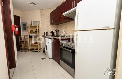 Apartment - Studio - 1 Bathroom for rent in Oasis Tower 1 - Dubai Sports City - Dubai