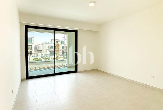 135601477 - Property Main Image
