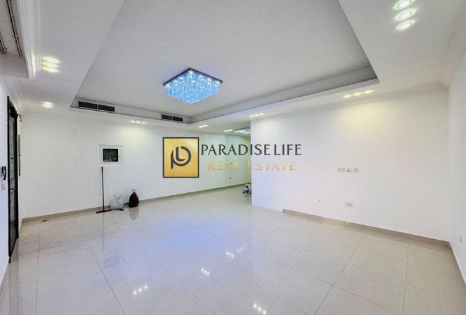 57372870 - الصورة الرئيسية للعقار