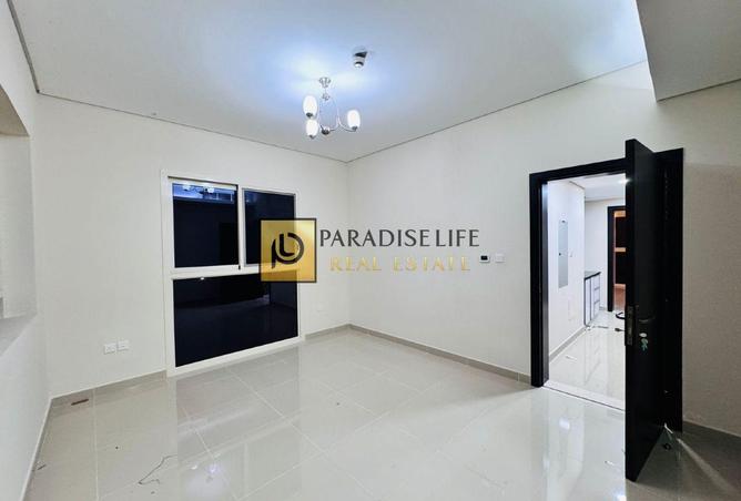 57372870 - صورة العقار 3