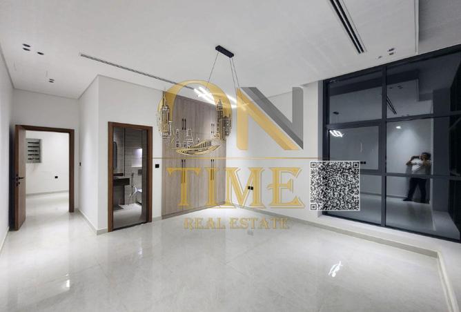 70708065 - Property Image 2