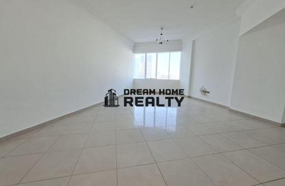 Apartment - 2 Bedrooms - 2 Bathrooms for rent in Al Mamzar Tower - Al Mamzar - Sharjah - Sharjah