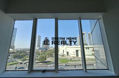 Apartment - 2 Bedrooms - 2 Bathrooms for rent in Al Mamzar Tower - Al Mamzar - Sharjah - Sharjah