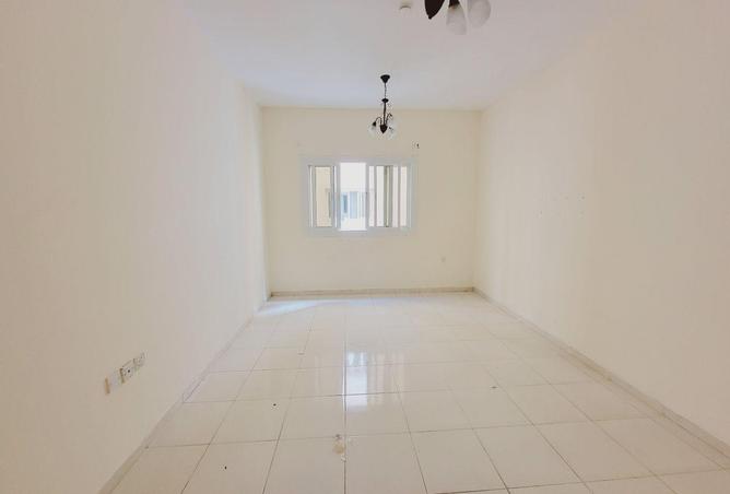 76973180 - Property Main Image