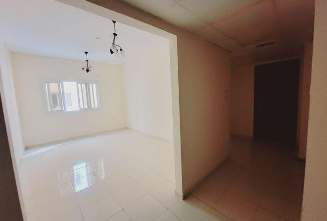 76973180 - Property Image 2