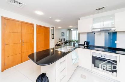 Apartment - 1 Bedroom - 2 Bathrooms for rent in Ocean Heights - Dubai Marina - Dubai