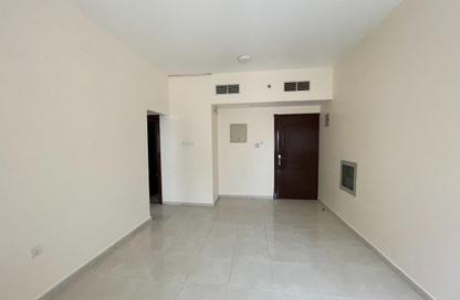 Apartment - 1 Bedroom - 1 Bathroom for rent in Muwailih Building - Muwaileh - Sharjah