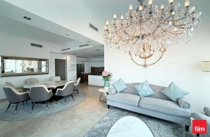 Penthouse - 5 Bedrooms - 6 Bathrooms for rent in Bay Central - Dubai Marina - Dubai