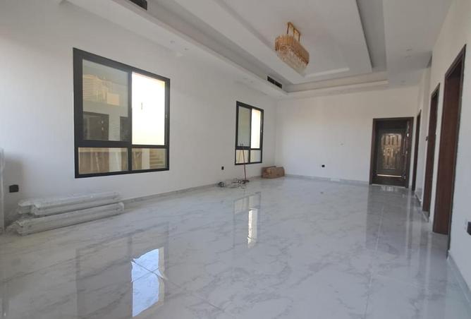85755817 - Property Image 2