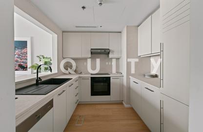 Apartment - 1 Bedroom - 2 Bathrooms for sale in Standpoint Tower 1 - Standpoint Towers - Downtown Dubai - Dubai