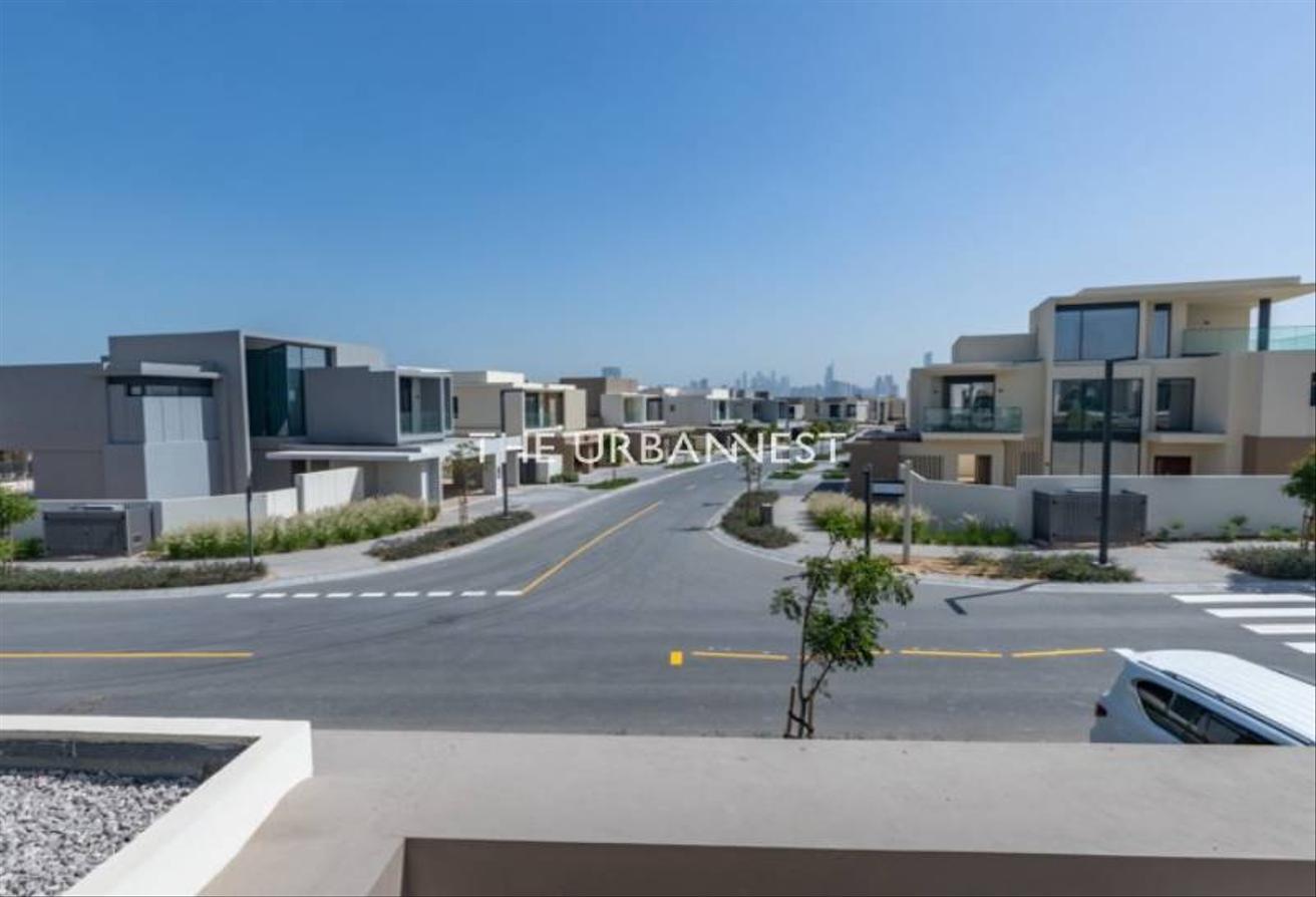 Standalone | Single Row | Landscaped | Type H photo 6