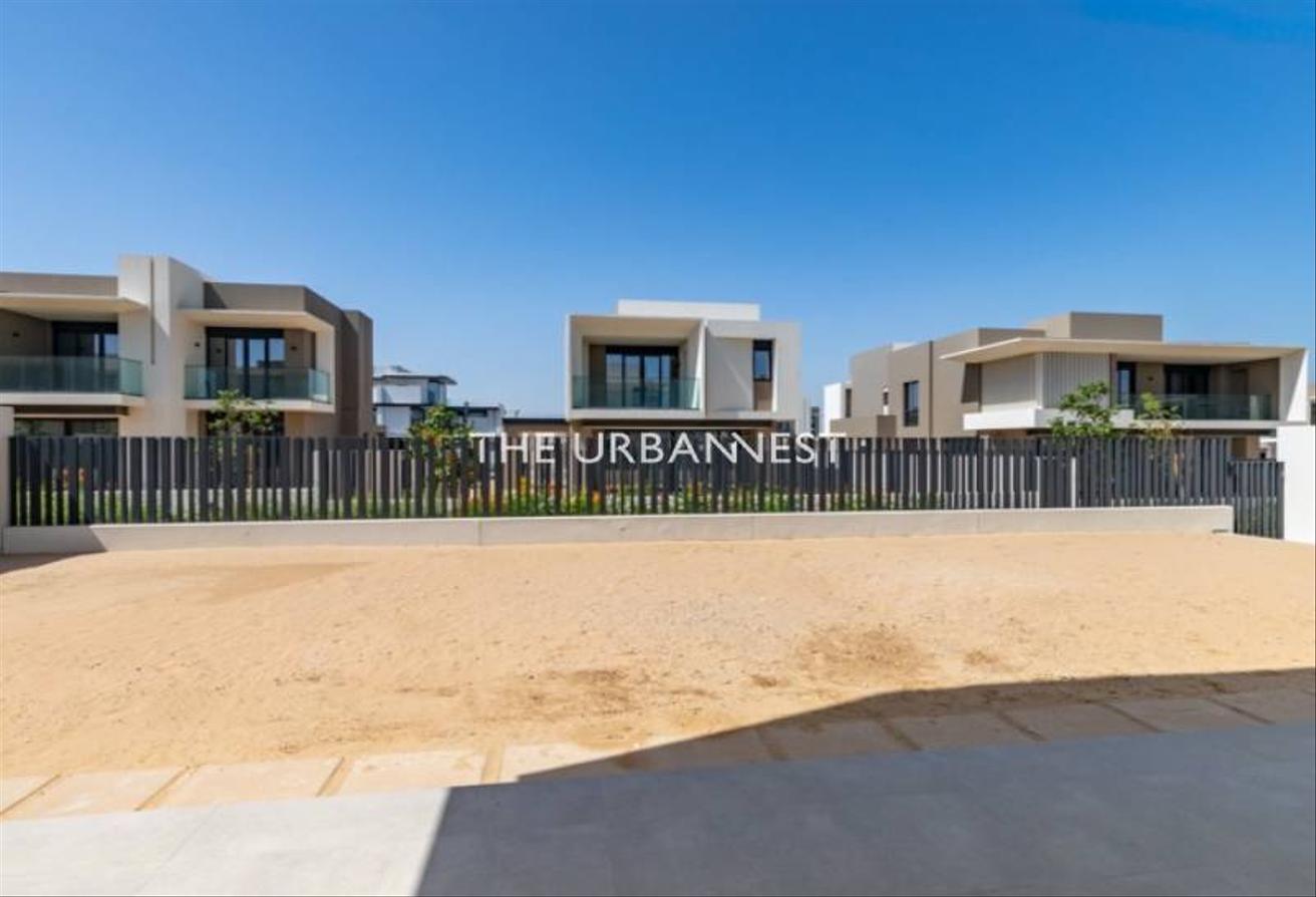 Standalone | Single Row | Landscaped | Type H photo 11