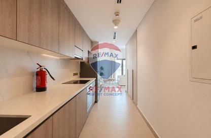 Apartment - Studio - 1 Bathroom for sale in Views A - Yas Golf Collection - Yas Island - Abu Dhabi