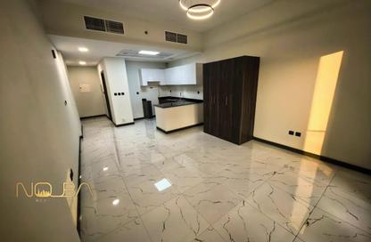 Apartment - Studio - 1 Bathroom for rent in Rukan Tower B - Rukan Tower - Rukan - Dubai