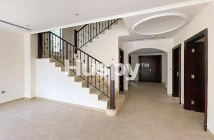 Villa - 4 - 5 for sale in District 3 - Jumeirah Park - Dubai Villa - 4 - 5 for sale in District 3 - Jumeirah Park - Dubai