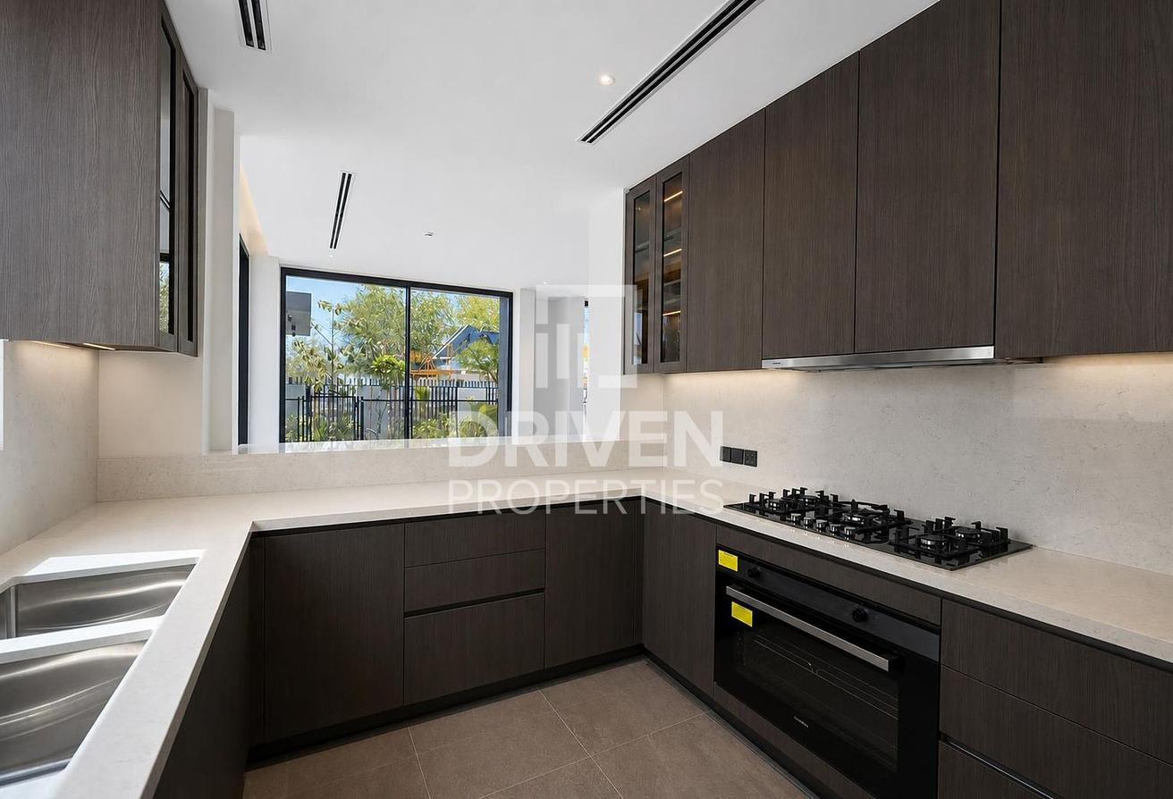 Upgraded | Negotiable Rent | Flexible Cheques photo 21