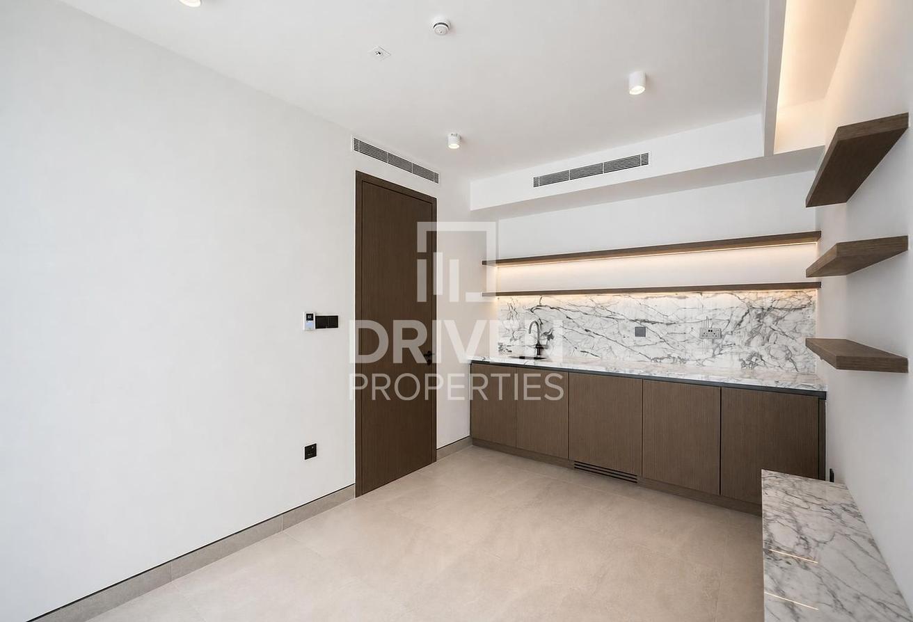 Upgraded | Negotiable Rent | Flexible Cheques photo 23