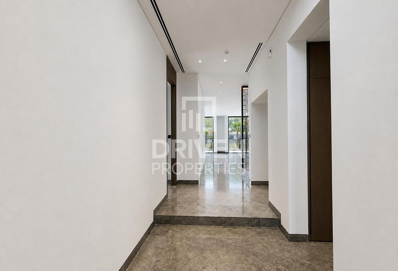 Upgraded | Negotiable Rent | Flexible Cheques photo 18