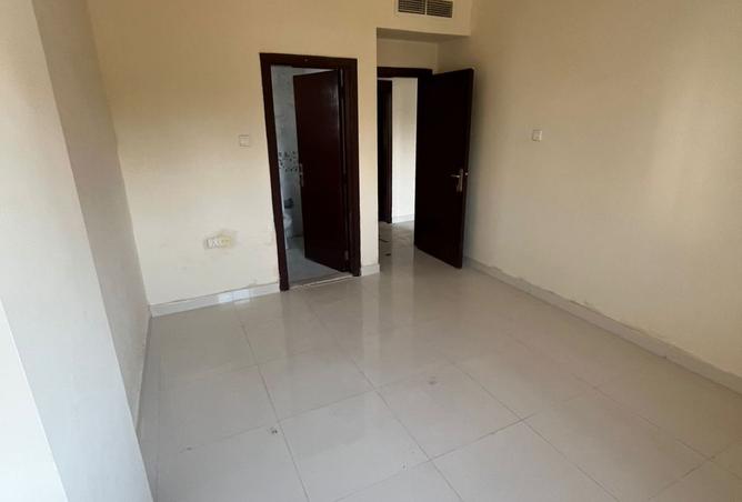 121987860 - Property Image 3