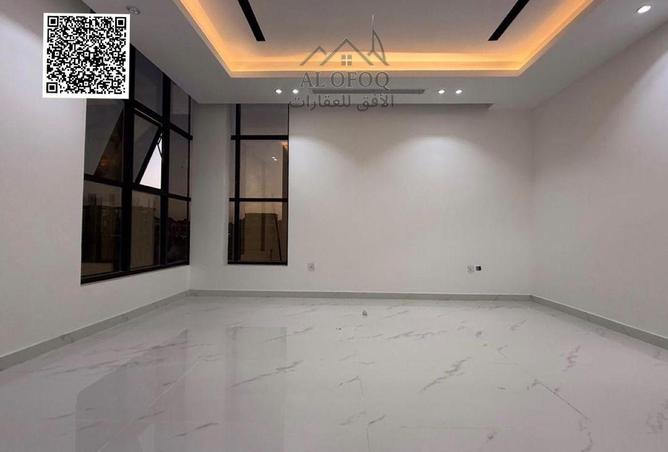 102411104 - Property Image 3