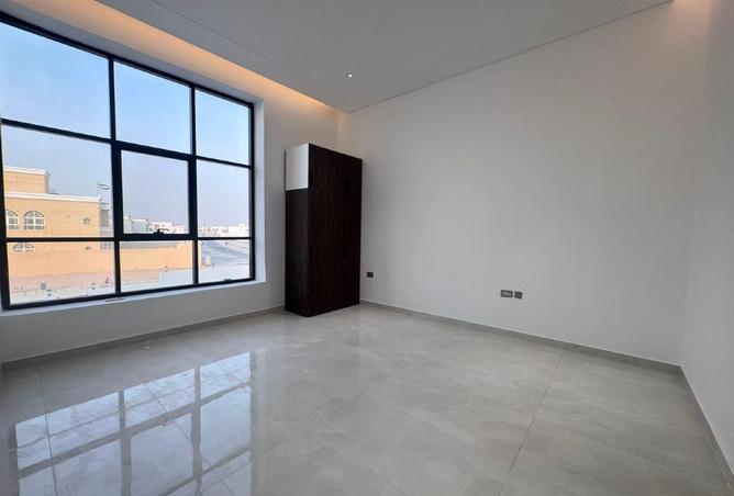 124296399 - صورة العقار 2