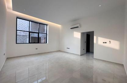 Apartment - 3 Bedrooms - 3 Bathrooms for rent in Madinat Al Riyad - Abu Dhabi
