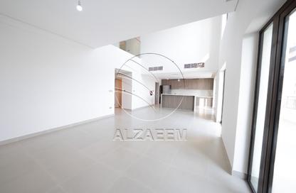 Apartment - 2 - 3 for sale in Yas Golf Collection H - Yas Golf Collection - Yas Island - Abu Dhabi